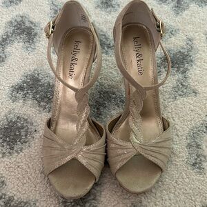 Kelly and Katie Heels size 6.5
